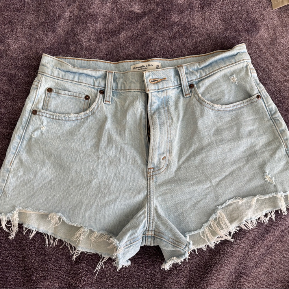 Abercrombie & Fitch Mom Shorts